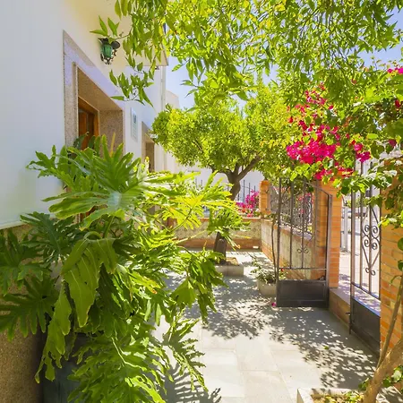 Holiday home Cubo's Noches De Luna House